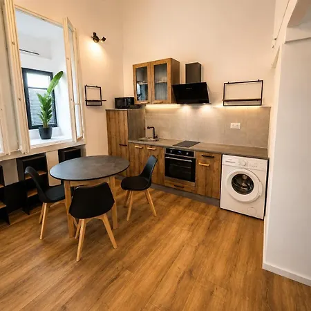 T2 Cosy Au Coeur Du Centre Historique De Gare A 15 Min A Pied Apartman